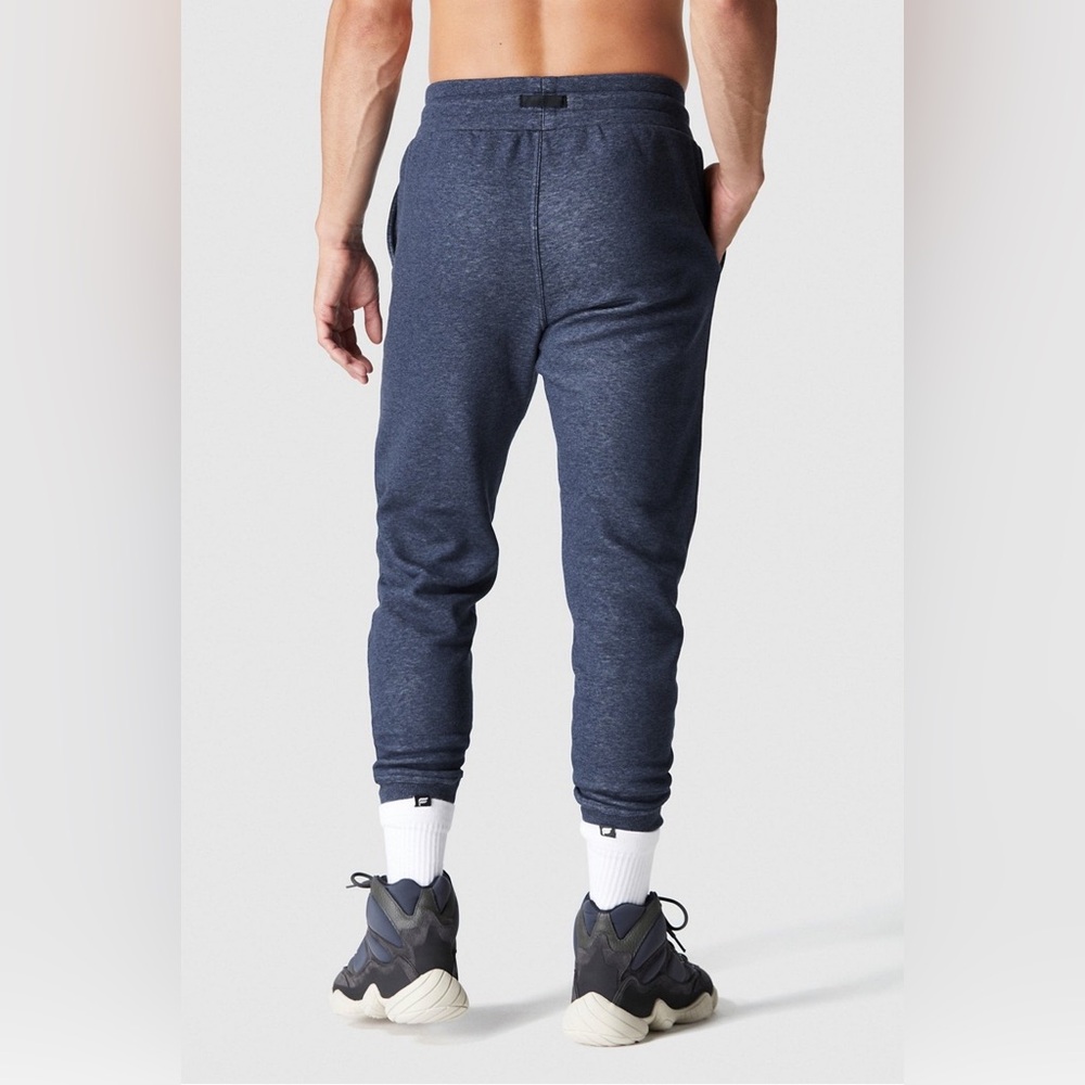 Fabletics Men’s Postgame Jogger Sweatpants Navy Heather Athletic Fleece M - Picture 5 of 11